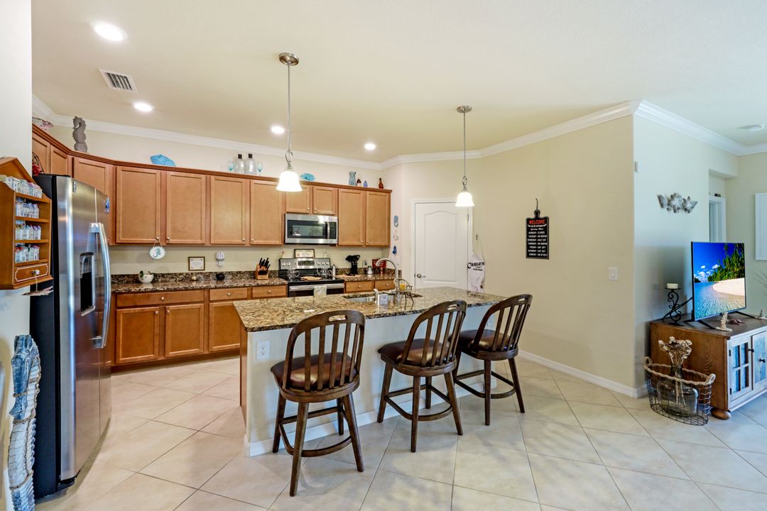 3624 Valle Santa Cir, Cape Coral, FL 33909