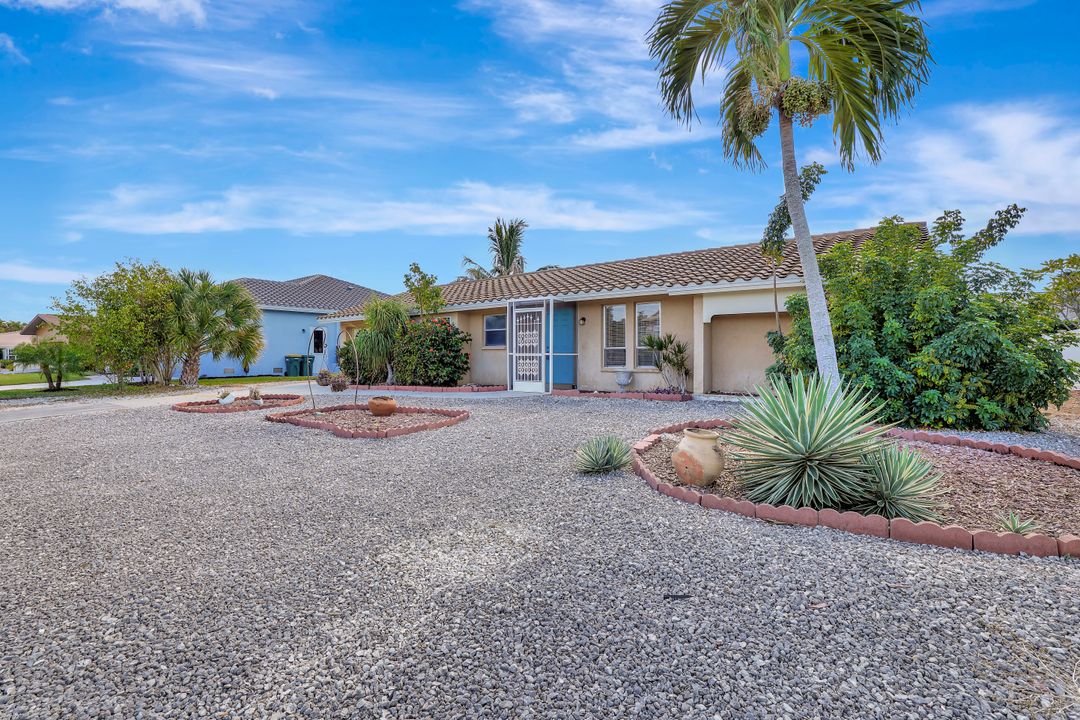 351 Columbus Way, Marco Island, FL 34145