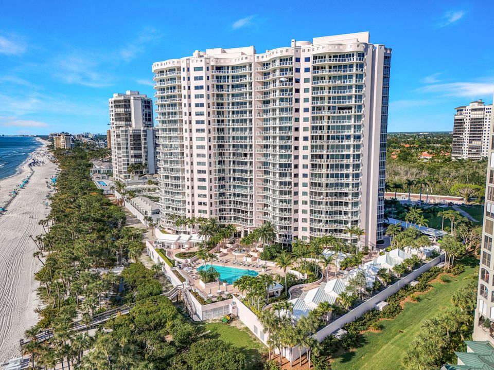 8231 Bay Colony Dr #1701, Naples, FL 34108