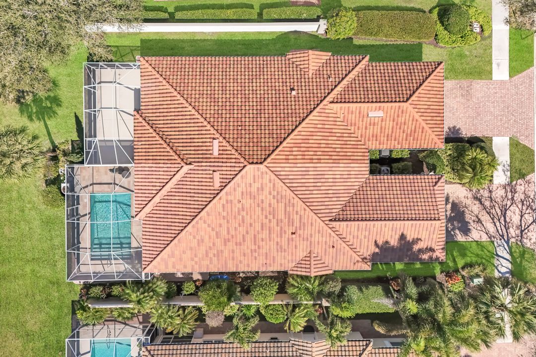 3025 Futuna Ln, Naples, FL 34119