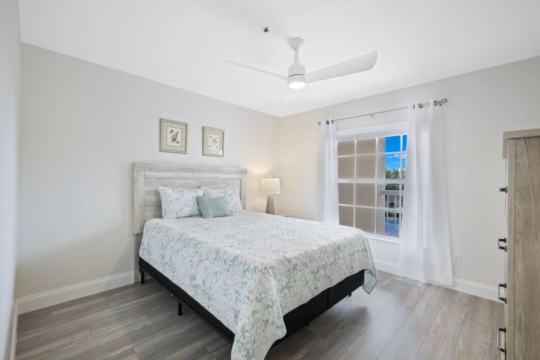 4130 Bayhead Dr #302, Bonita Springs, FL 34134