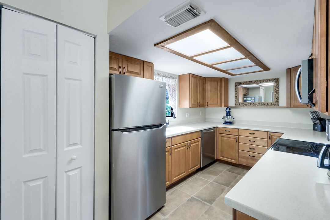27051 Edgewood St, Bonita Springs, FL 34135