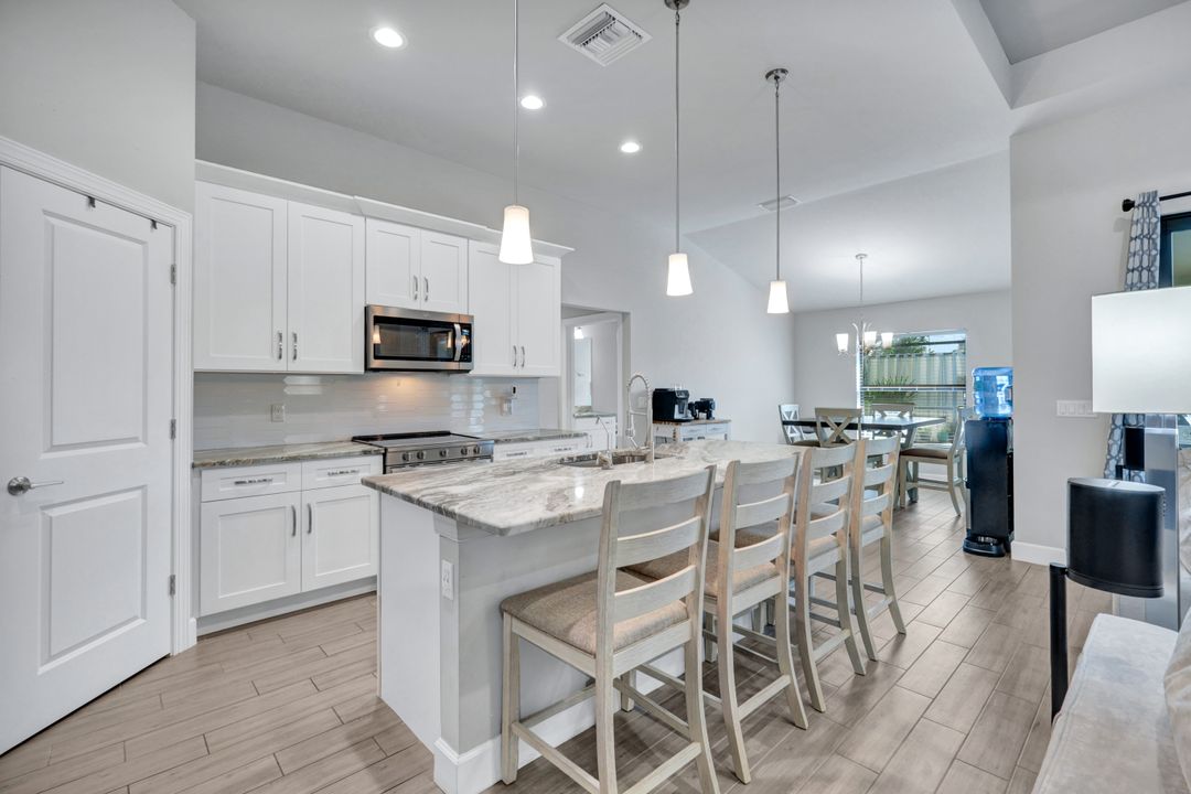 306 SW 28th Terrace, Cape Coral, FL 33914