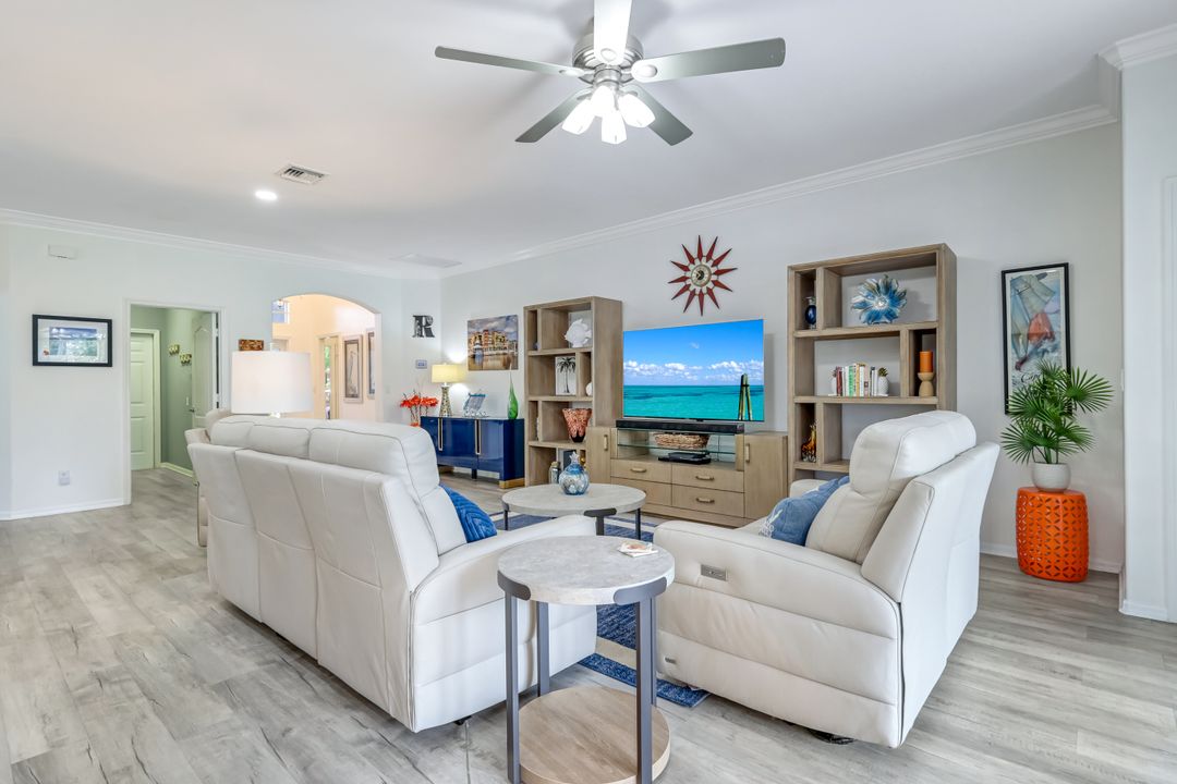20050 Rookery Dr, Estero, FL 33928