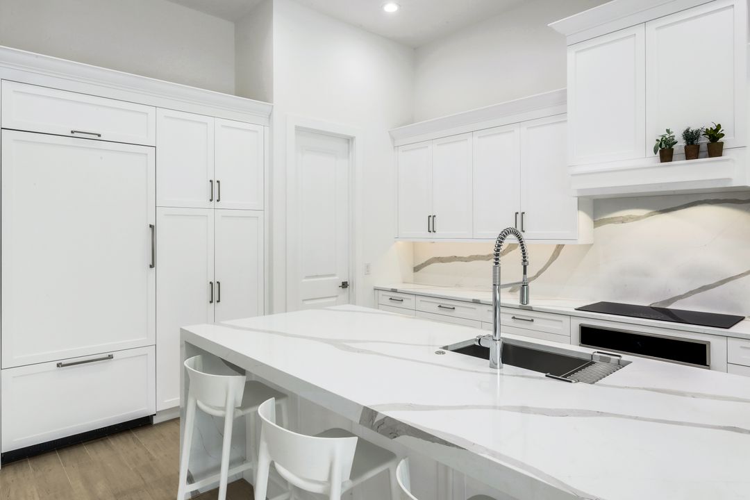 14574 Regatta Ln, Naples, FL 34114