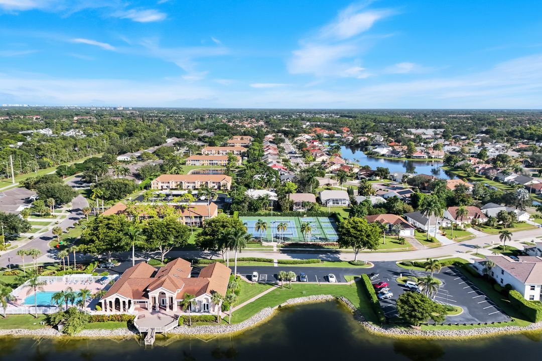 3260 W Crown Pointe Blvd #202, Naples, FL 34112