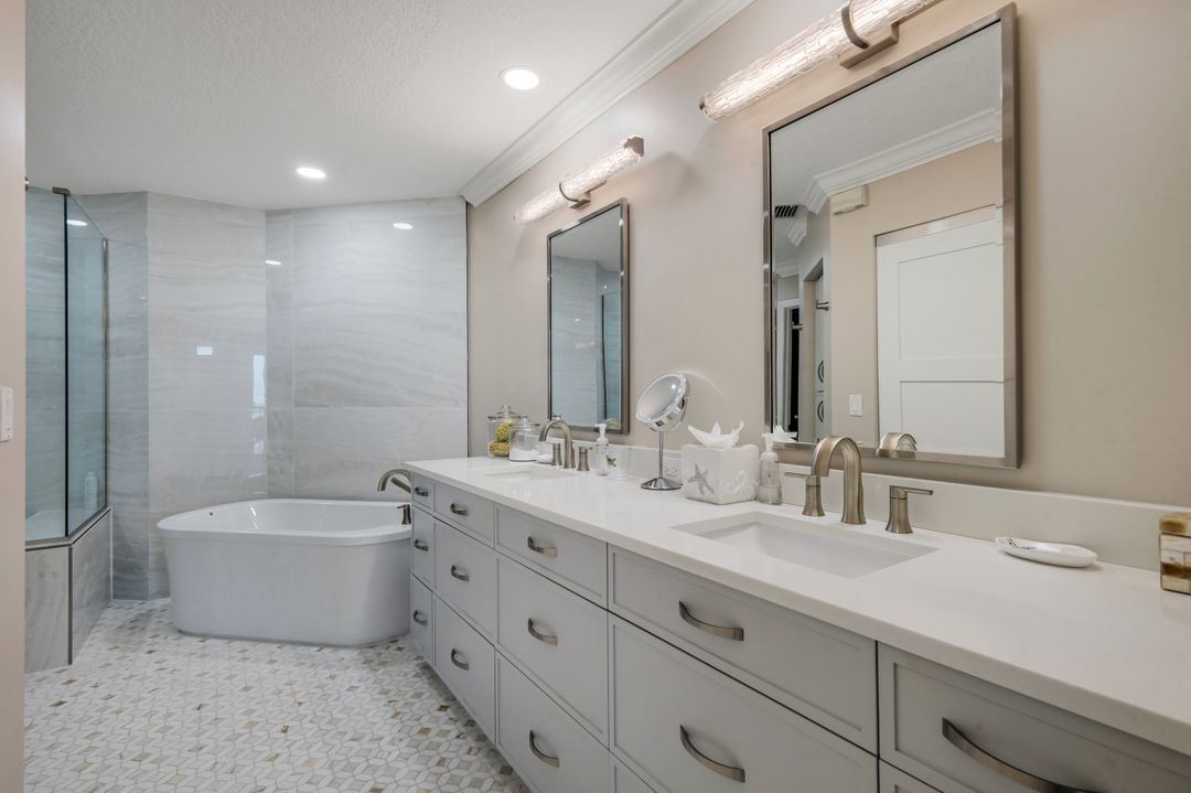 267 Barefoot Beach Blvd  #202, Bonita Springs, FL 34134