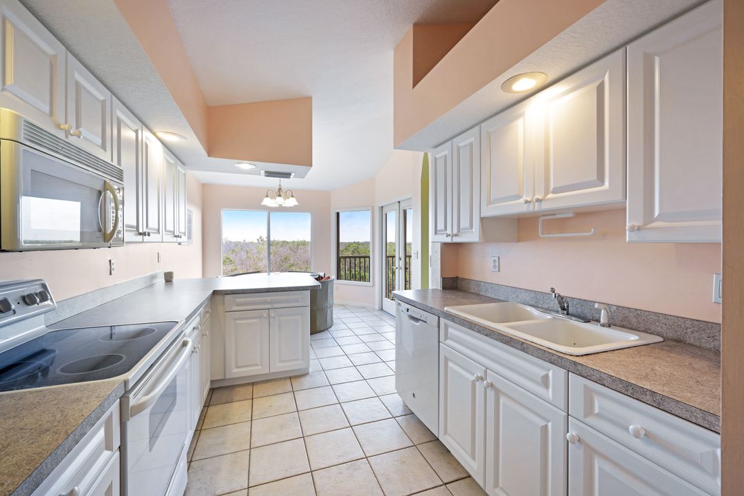 291 Lenell Rd #8C, Fort Myers Beach, FL 33931