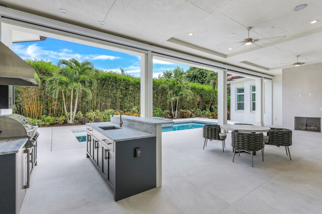 569 Neapolitan Way, Naples, FL 34103