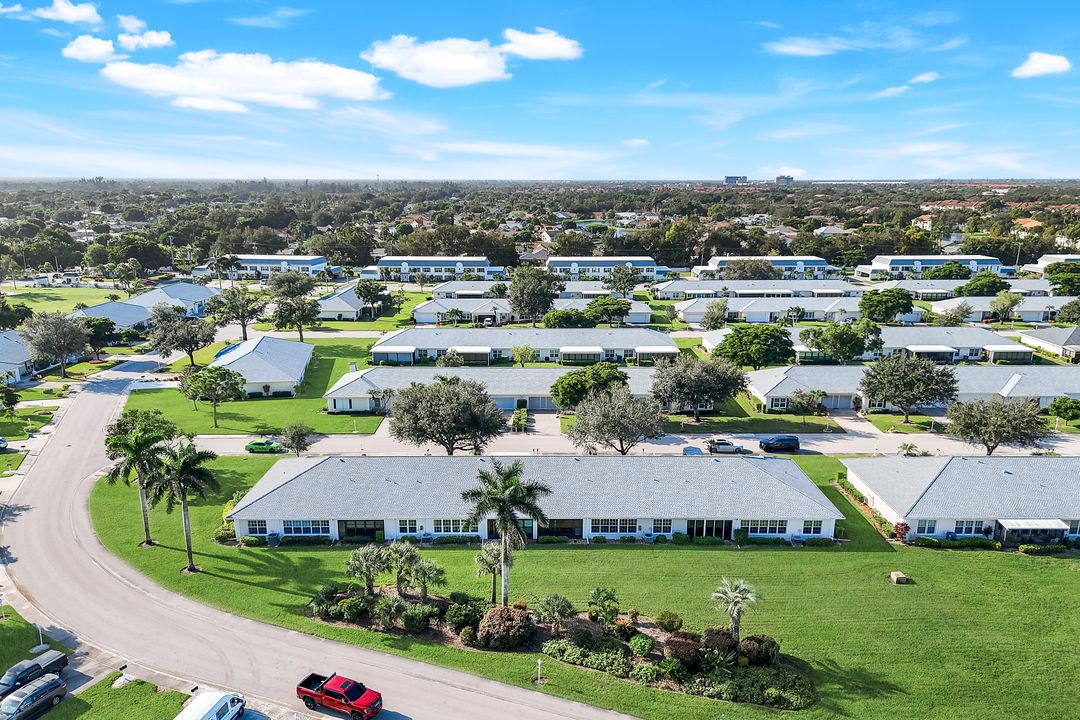 1351 Medinah Dr, Fort Myers, FL 33919