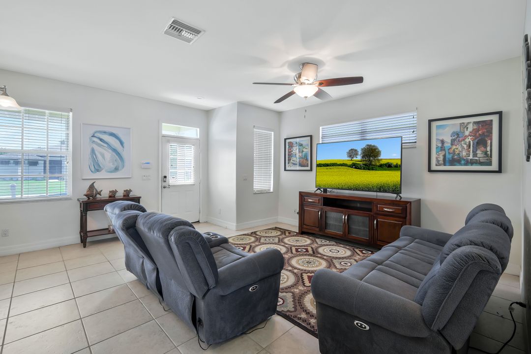3116 SW 16th Pl, Cape Coral, FL 33914