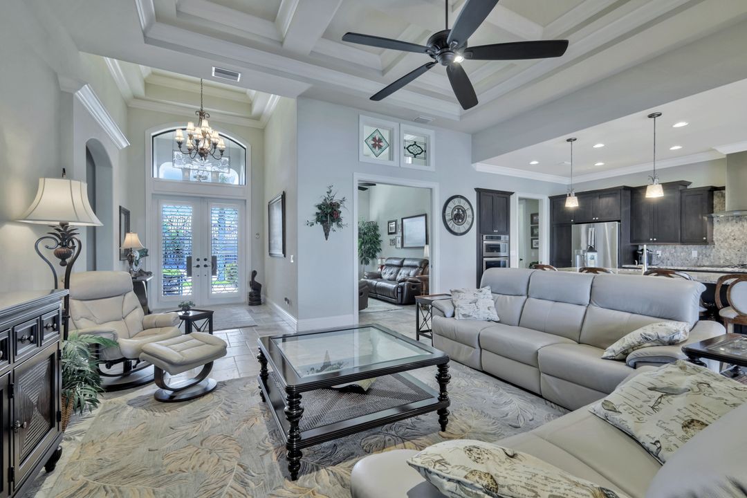 11710 Royal Tee Cir, Cape Coral, FL 33991