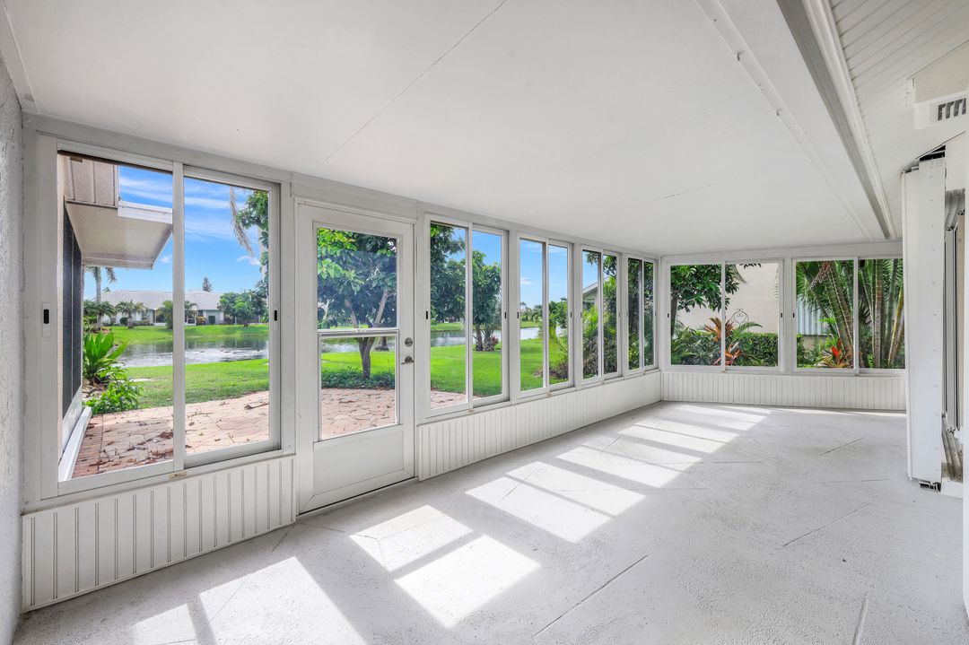 108 Bermuda Dunes Ct, Naples, FL 34113