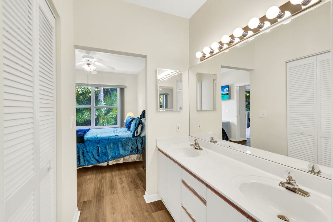 326 Bradstrom Cir # F-204, Naples, FL 34113