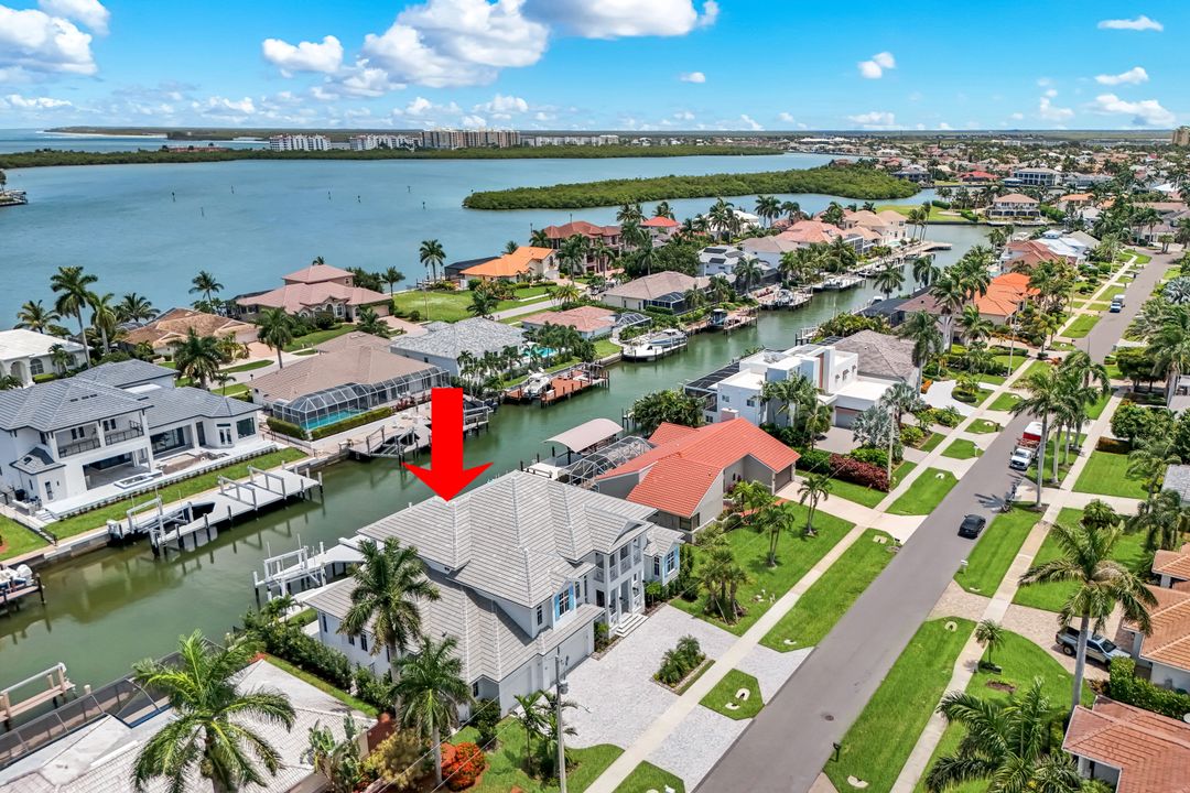 713 Plantation Ct, Marco Island, FL 34145