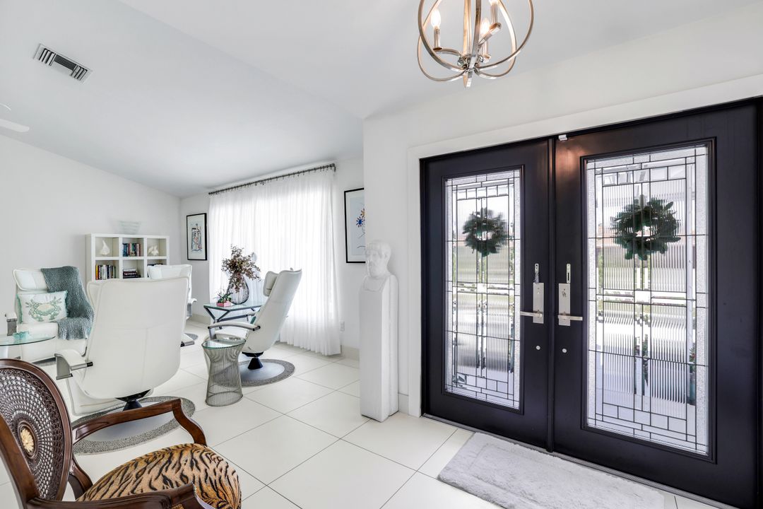 584 Nassau Rd, Marco Island, FL 34145