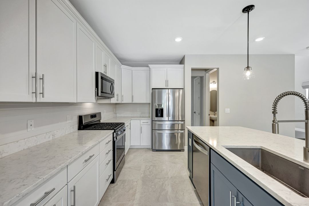 7265 Wilton Dr N, Naples, FL 34109