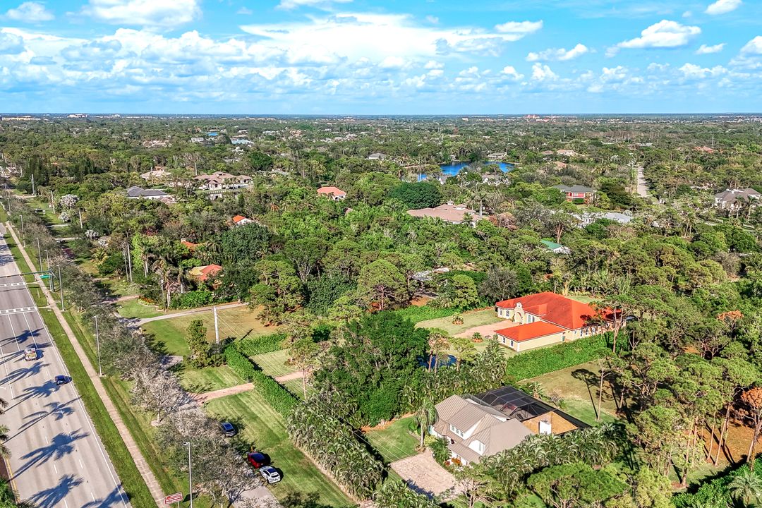 6516 Trail Blvd, Naples, FL 34108