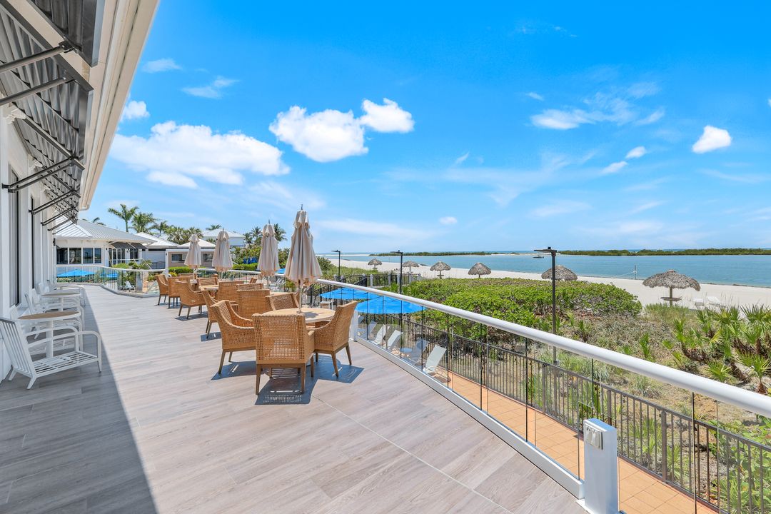 940 Sea Oats Ct, Marco Island, FL 34145