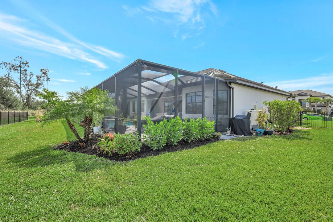 11693 Canopy Loop, Fort Myers, FL 33913