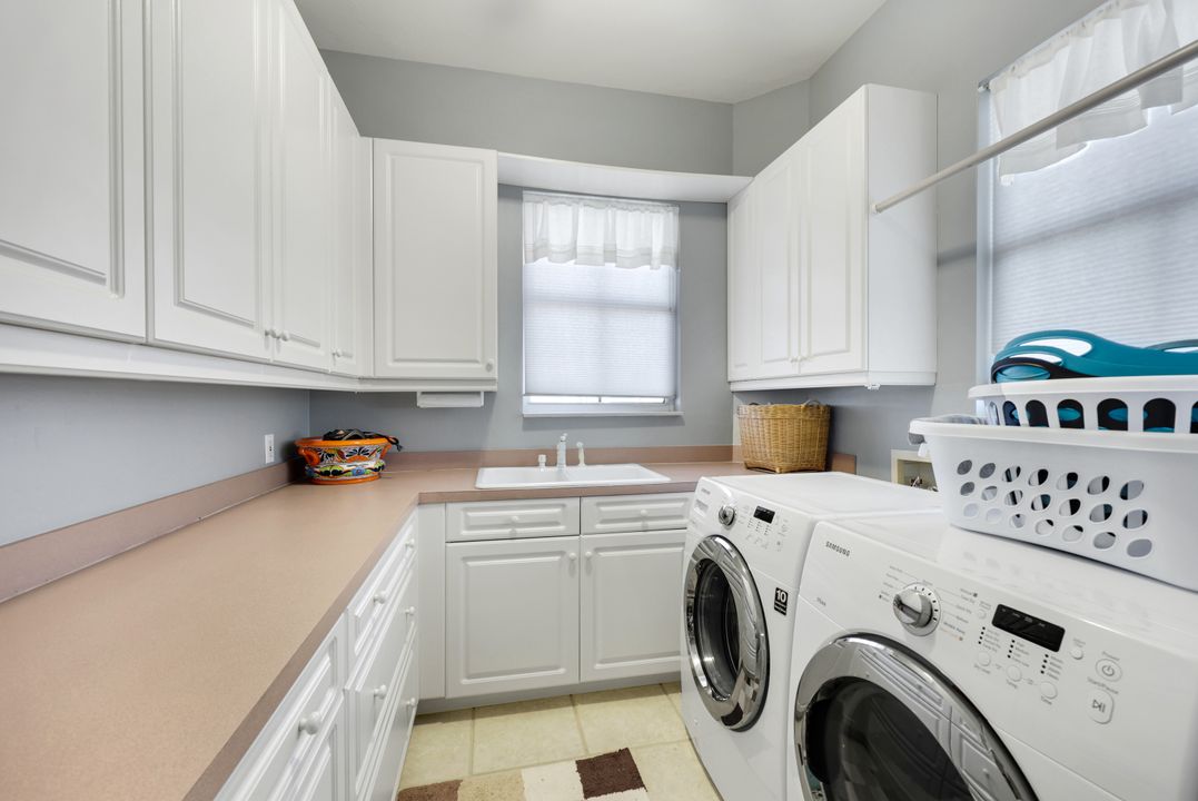1021 S Collier Blvd #PH1, Marco Island, FL 34145