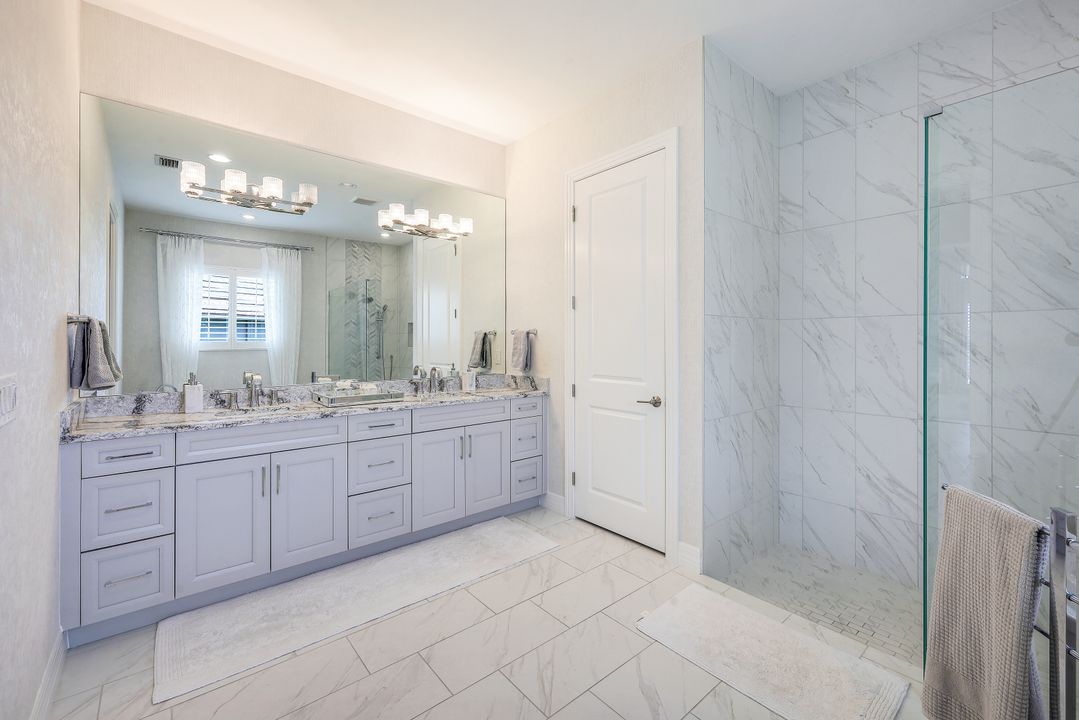 6215 Union Island Wy, Naples, FL 34113