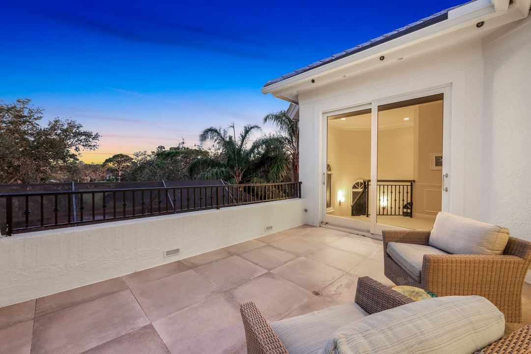 253 Cheshire Way, Naples, FL 34110
