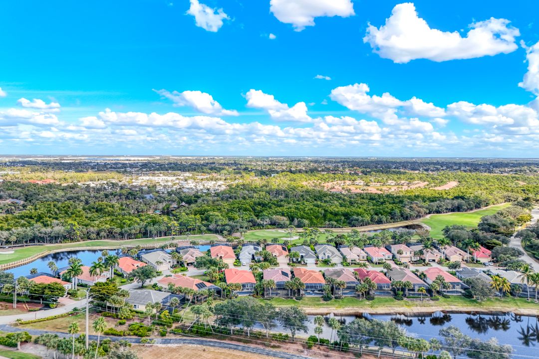 18190 Parkside Greens Dr, Fort Myers, FL 33908