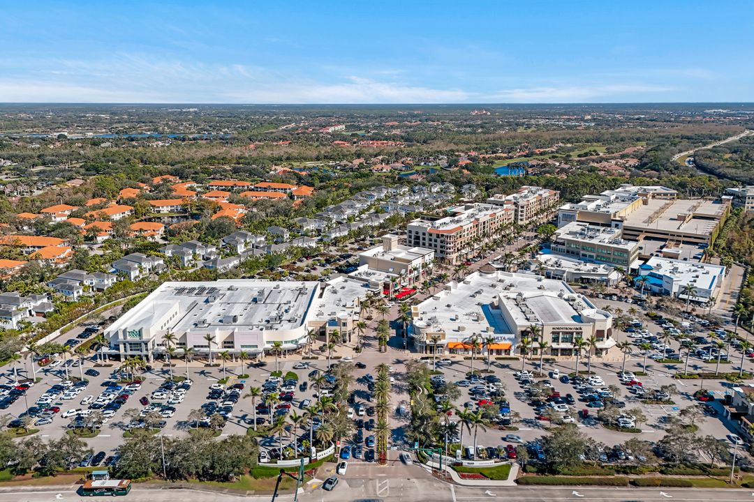 9115 Strada Pl #5312, Naples, FL 34108
