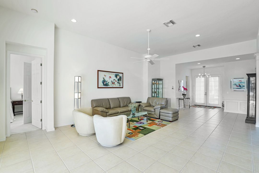 9956 St Moritz Dr, Miromar Lakes, FL 33913