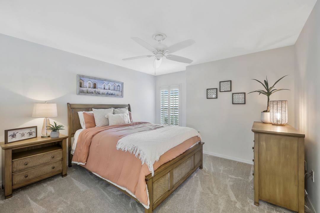 10037 Majestic Ave, Fort Myers, FL 33913