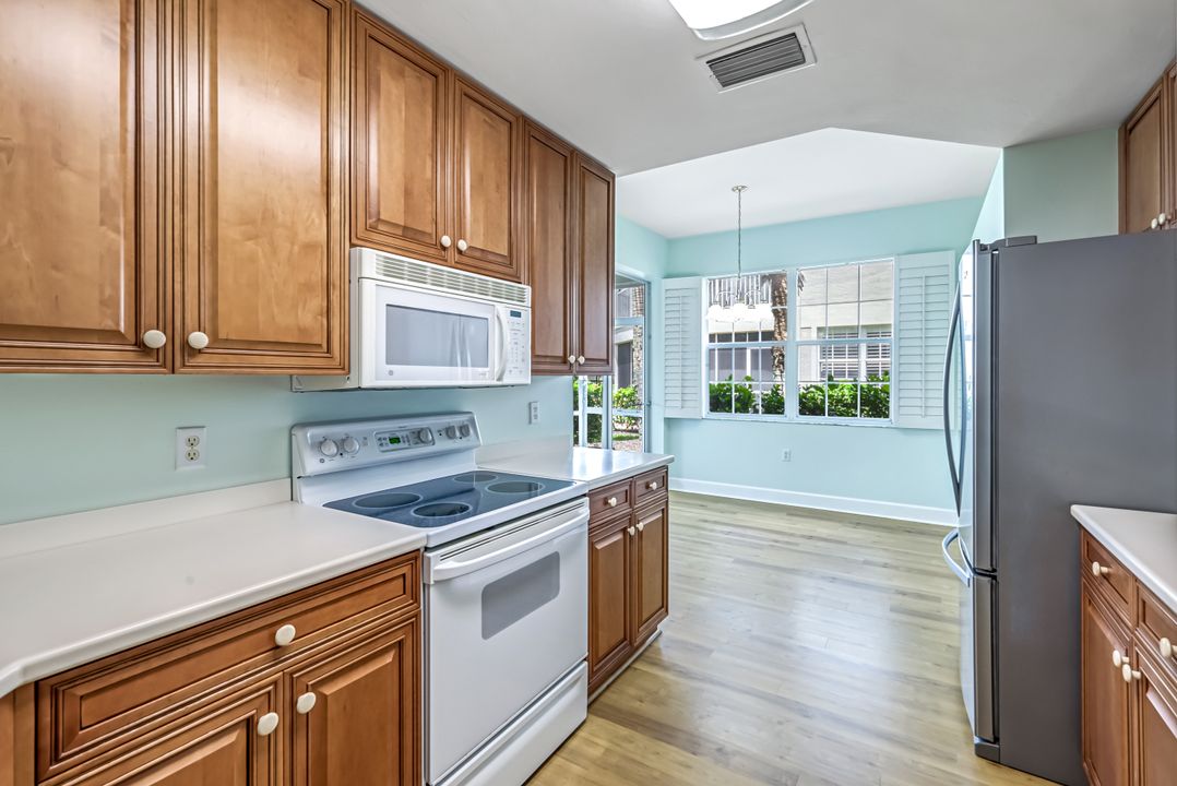 3082 Windsong Ct #303, Naples, FL 34109