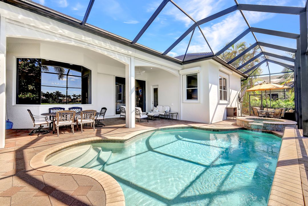 5746 Hammock Isles Dr, Naples, FL 34119