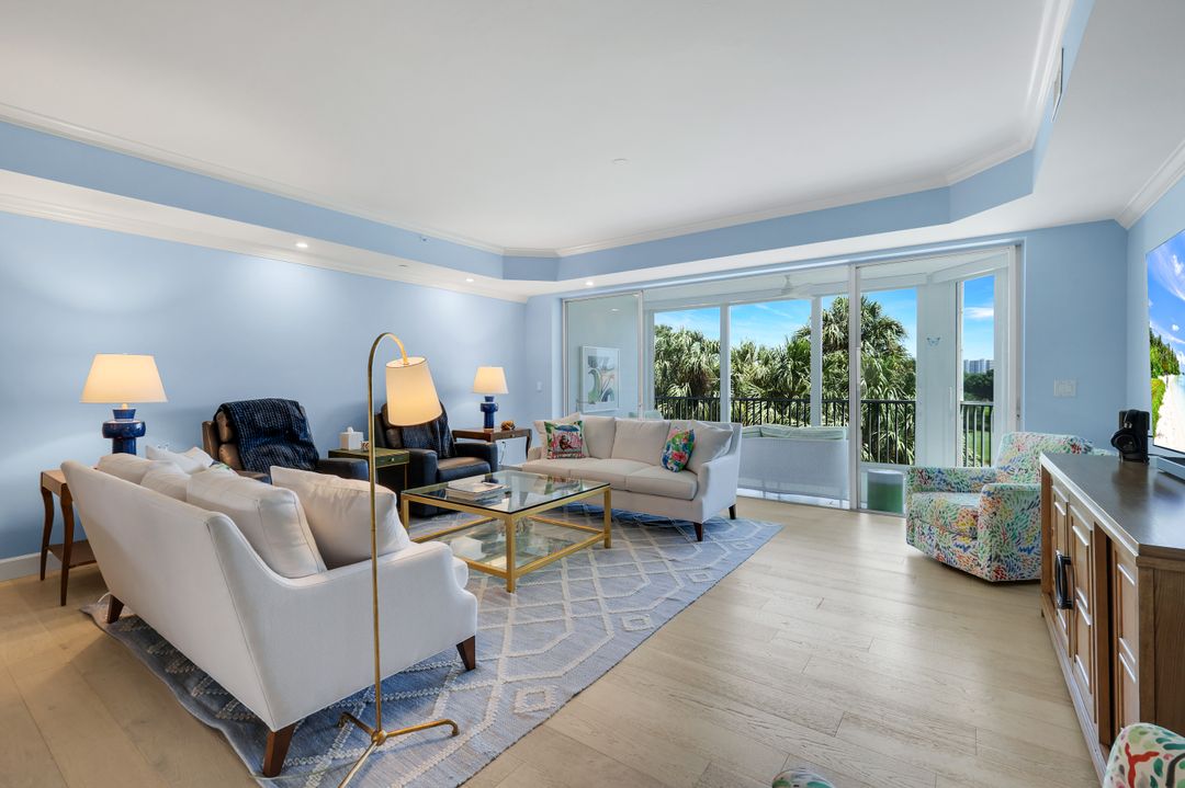 8440 Abbington Cir #D25, Naples, FL 34108