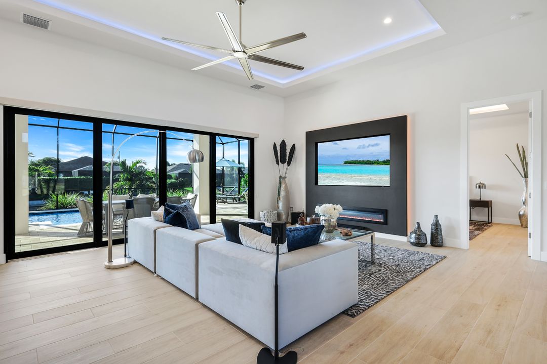 1506 SW 28th St, Cape Coral, FL 33914