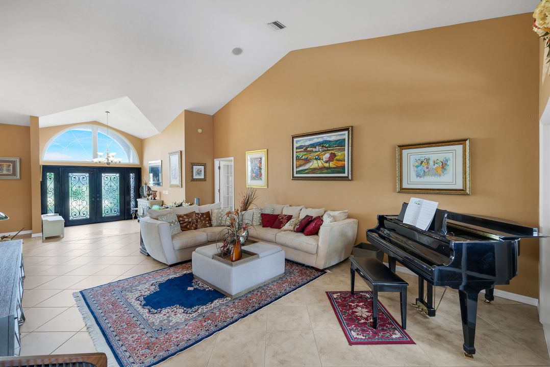 16861 Fox Den SW, Fort Myers, FL 33908