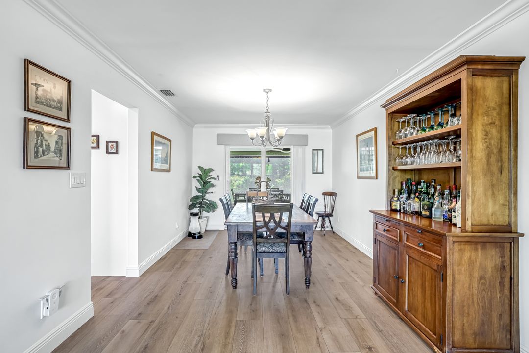 401 Panay Ave, Naples, FL 34113