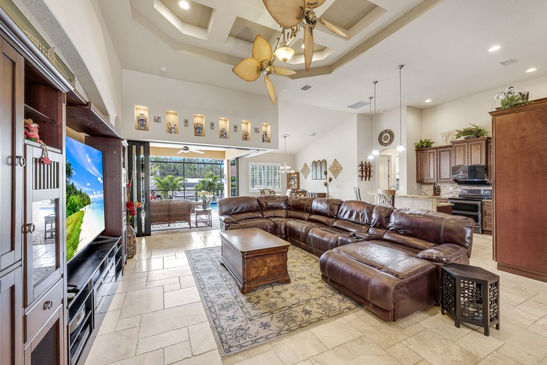 2364 NW 39th Ave, Cape Coral, FL 33993