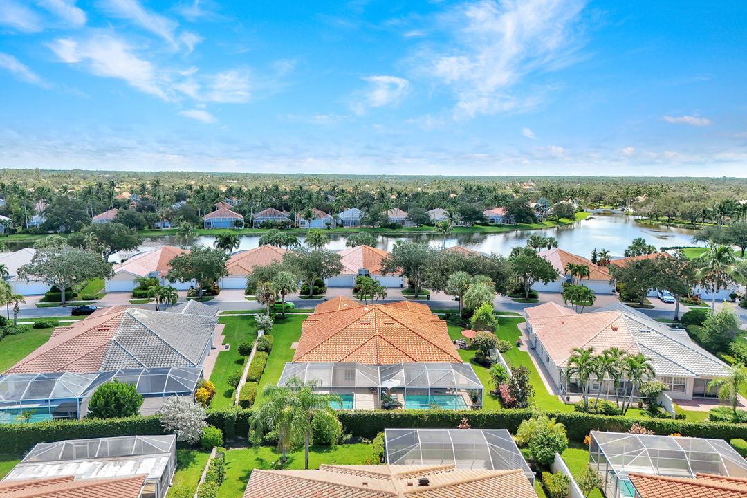 5011 Kingston Way, Naples, FL 34119