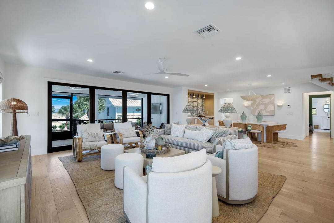 24 Beach Homes, Captiva, FL 33924