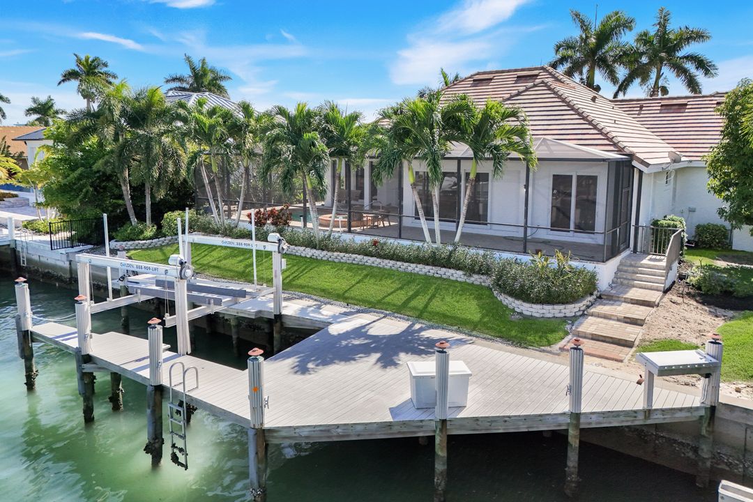 864 Magnolia Ct, Marco Island, FL 34145