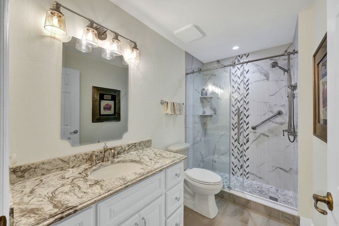 4120 Bayhead Dr #305, Bonita Springs, FL 34134