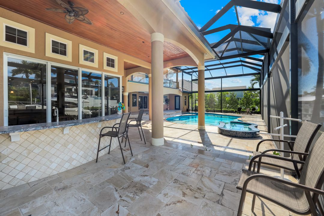 1658 McIlvaine Ct, Marco Island, FL 34145