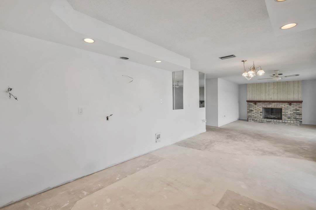 7775 Bocilla Ln, Bokeelia, FL 33922