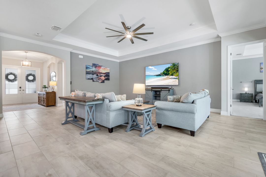 14841 Blue Bay Cir, Miromar Lakes, FL 33913