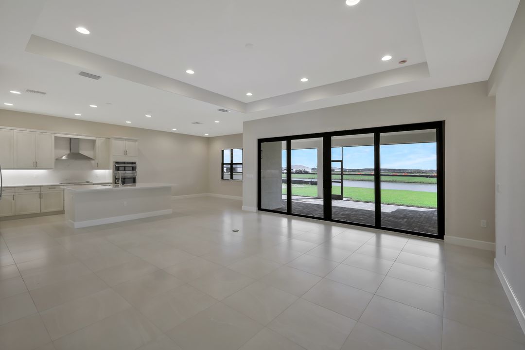 3748 Finsbury Wy, Fort Myers, FL 33905