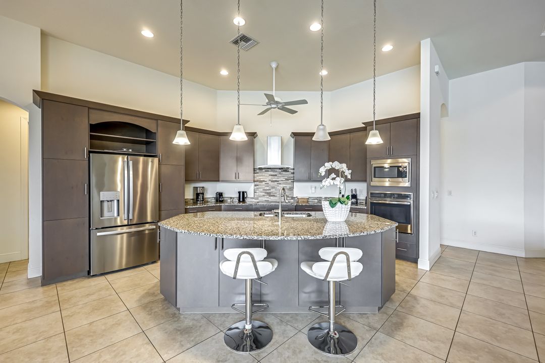 4432 SW 19th Pl, Cape Coral, FL 33914