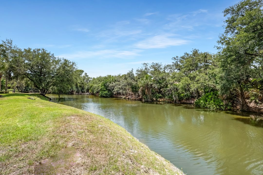 25216 Pelican Creek Cir #201, Bonita Springs, FL 34134