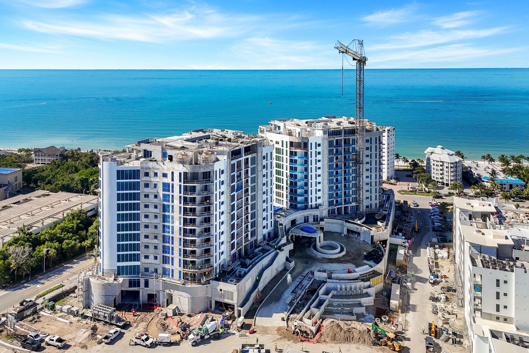 336 Oak Ave, Naples, FL 34108