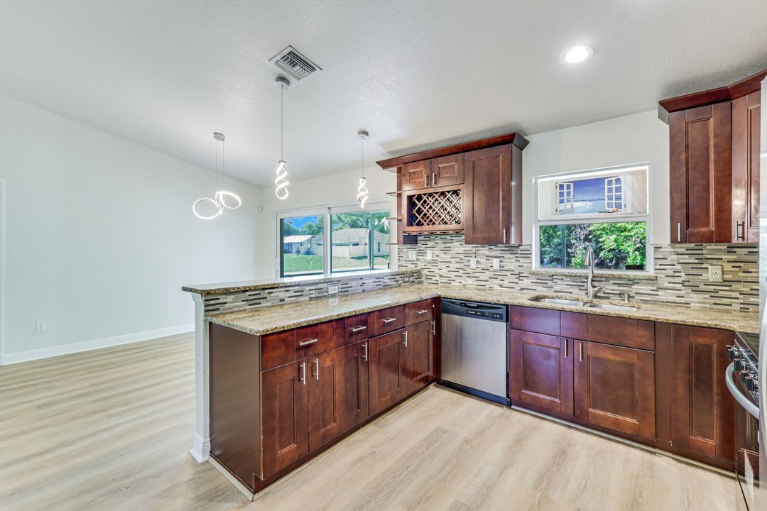 5201 4th St W, Lehigh Acres, FL 33971